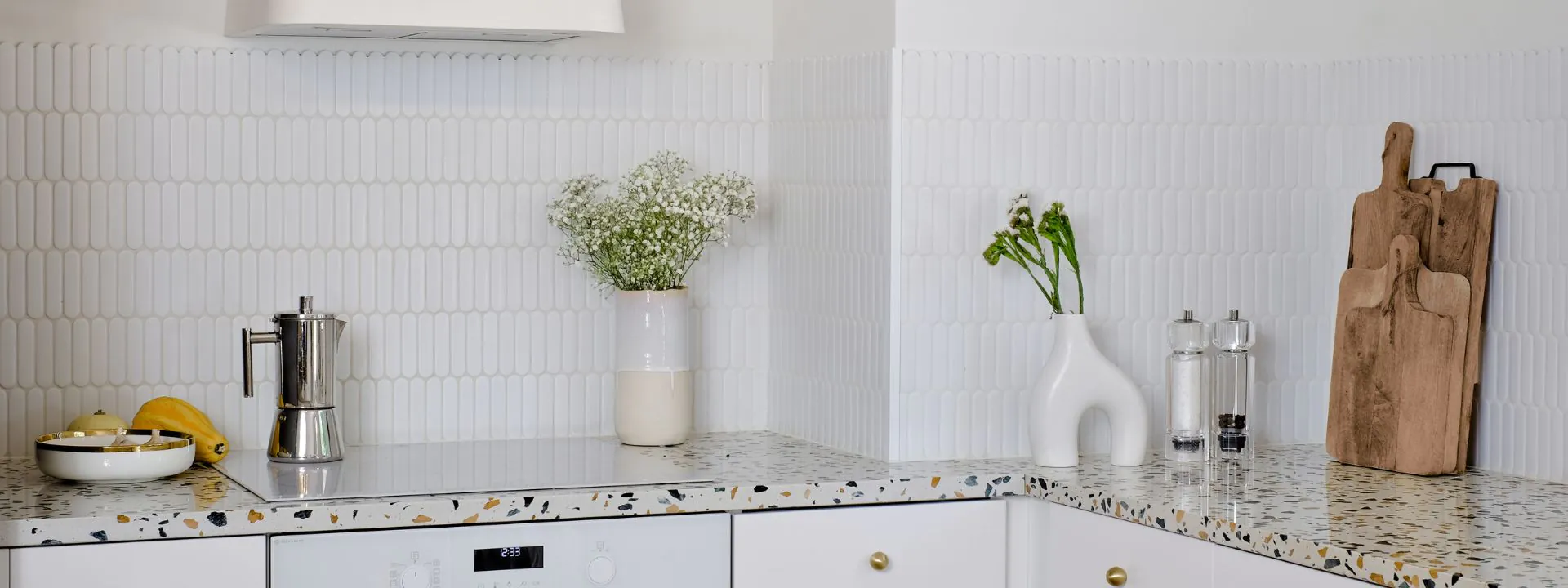 Mozaiki Ceramiczne w Designie: Od Tradycji do Nowoczesności