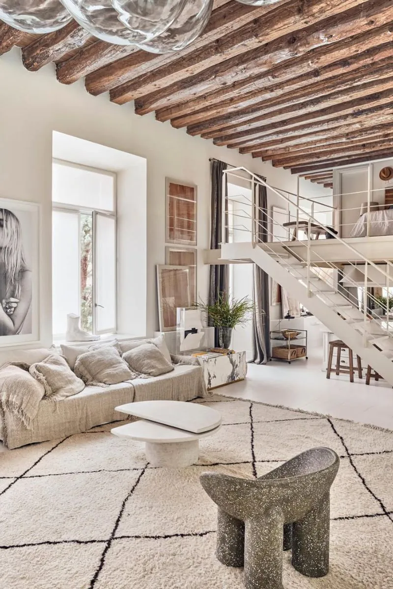 kuchnia-otwarta-na-salon-z-antresola-inspiracje-raw-decor-zrodlo-ig-czasnawnetrze