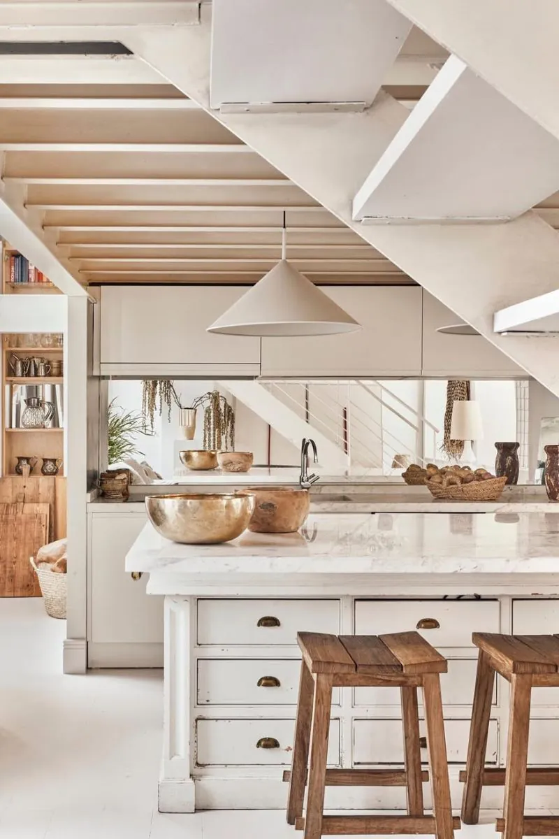 salon-z-antresola-w-stylu-soft-loft-inspiracje-od-raw-decor-porady-blogowe-zrodlo-ig-czasnawnetrze