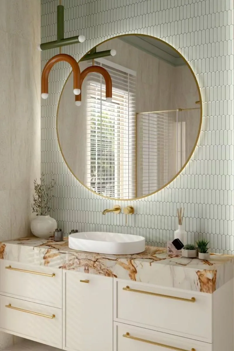 elegancka-lazienka-z-plytkami-szalwiowymi-eclair-paris-sage-raw-decor-zrodlo-ig-baranowska.interiors