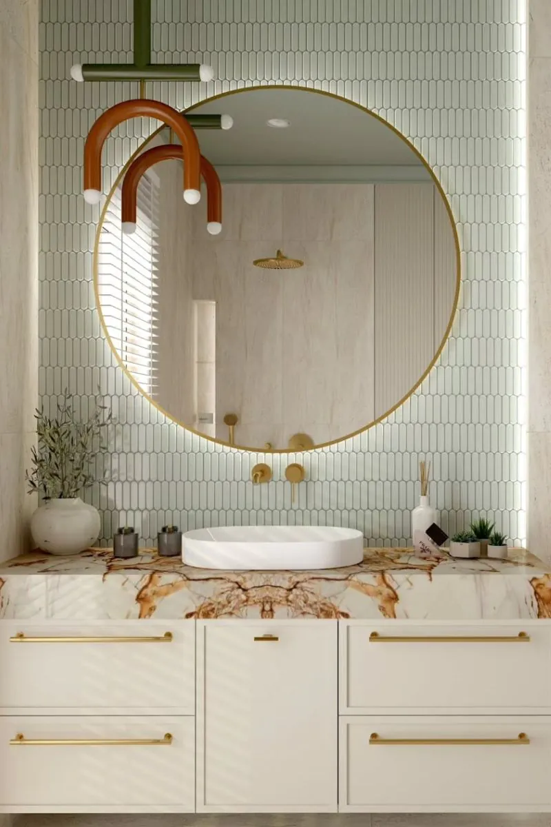 jaki-kolor-pasuje-do-szalwiowej-zieleni-w-lazience-plytki-raw-decor-marmur-kremowa-zabudowa-zrodlo-ig-baranowska.interiors