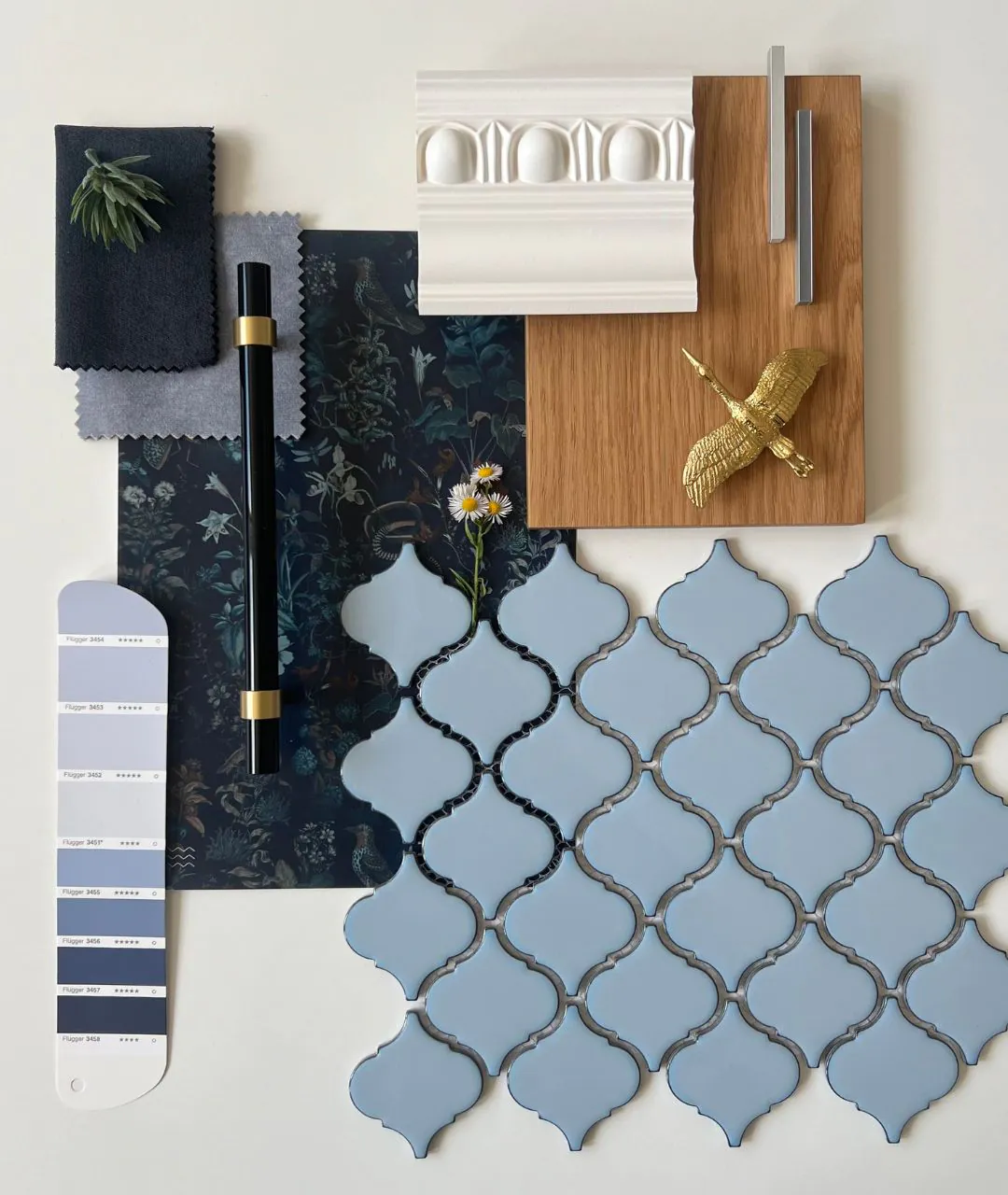 styl-glamur-moodboard-raw-decor-arabeska-niebieska