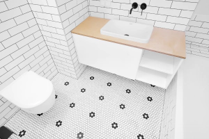 mozaika ceramiczna na podłodze