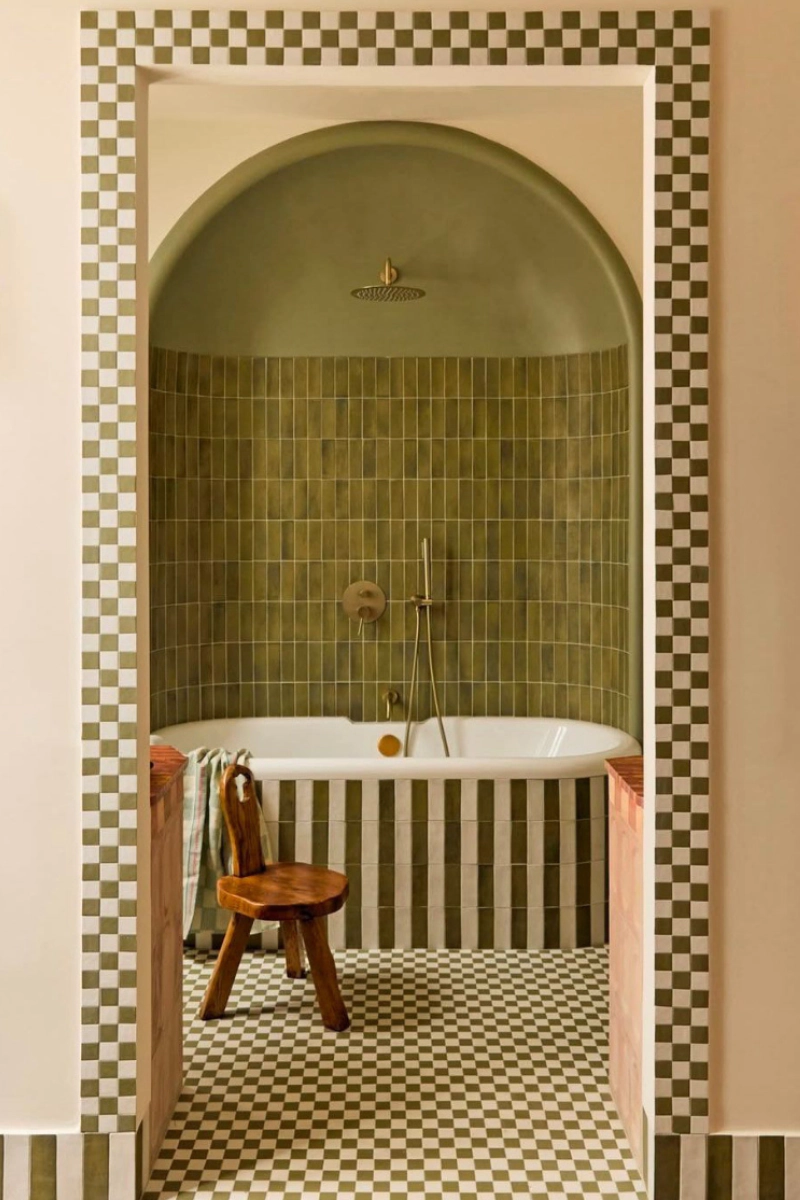 plytki-oliwkowe-do-letnich-aranzacji-wnetrz-inspiracje-raw-decor-zrodlo-ig-terratorium.kolen